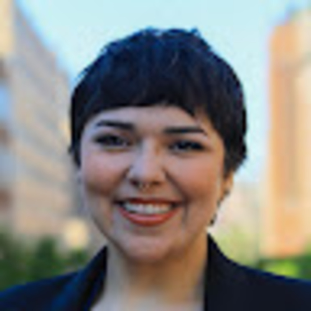 Meet your Posher, Gabriela